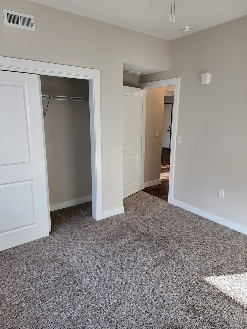 1164 Devils Glen Road 301