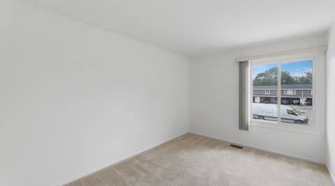 Tiny photo for 2 Cour Masson, Palos Hills, IL 60465 (MLS # 12694797)
