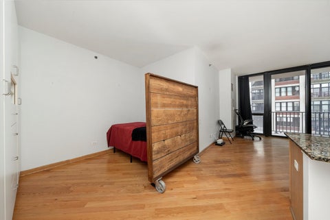 Tiny photo for 210 S Desplaines Street #908, Chicago, IL 60661 (MLS # 12690776)