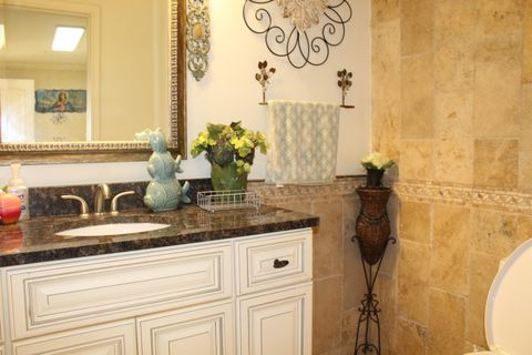 Tiny photo for 2290 Cedar Court, Northbrook, IL 60062 (MLS # 12505001)