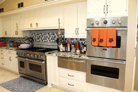 Tiny photo for 2290 Cedar Court, Northbrook, IL 60062 (MLS # 12505001)