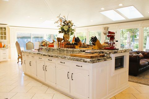 Tiny photo for 2290 Cedar Court, Northbrook, IL 60062 (MLS # 12505001)