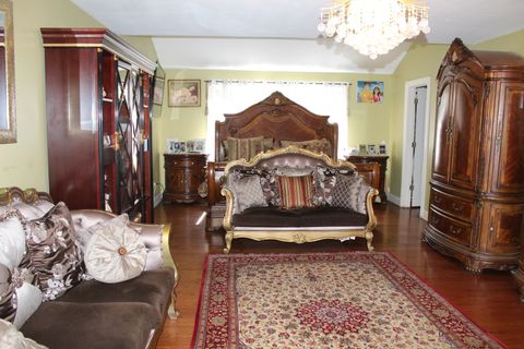 Tiny photo for 2290 Cedar Court, Northbrook, IL 60062 (MLS # 12505001)