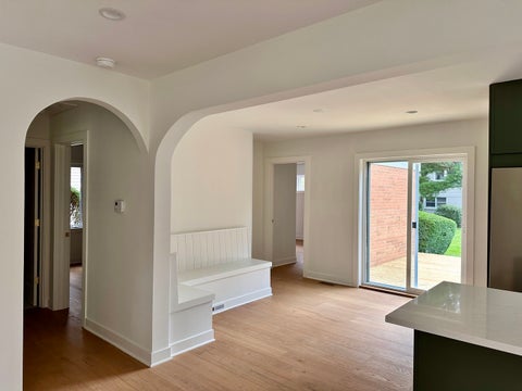Tiny photo for 508 W Lonnquist Boulevard, Mount Prospect, IL 60056 (MLS # 12724442)