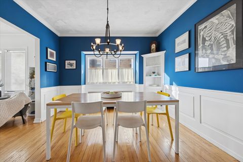 Tiny photo for 275 W North Avenue, Elmhurst, IL 60126 (MLS # 12591350)