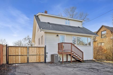 Tiny photo for 275 W North Avenue, Elmhurst, IL 60126 (MLS # 12591350)