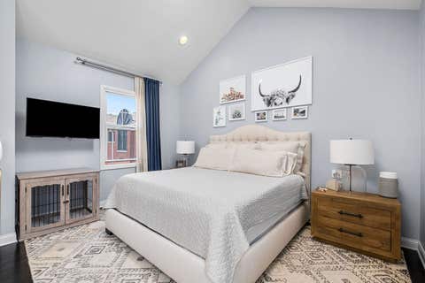 Tiny photo for 2140 N Winchester Avenue #6, Chicago, IL 60614 (MLS # 12632994)