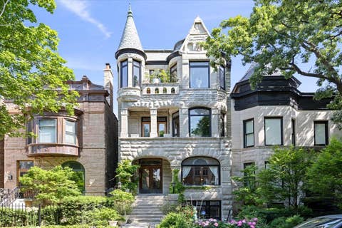 Photo of 824 W OAKDALE Avenue #G, Chicago, IL 60614 (MLS # 12665523)
