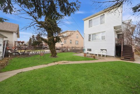 Tiny photo for 6227 W Addison Street, Chicago, IL 60634 (MLS # 12587398)