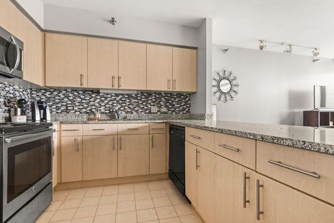 Tiny photo for 512 N Mcclurg Court #3803, Chicago, IL 60611 (MLS # 12755833)