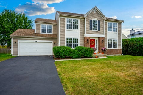 Photo of 318 Chautauqua Lane, Sycamore, IL 60178 (MLS # 12630827)