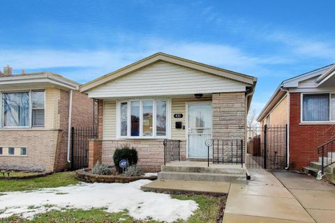 Photo of 431 W 98th Street, Chicago, IL 60628 (MLS # 12572368)