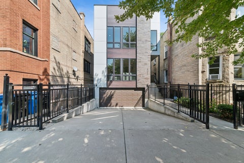 Photo of 2205 N Talman Avenue, Chicago, IL 60647 (MLS # 12744417)
