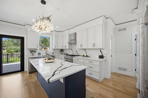 Tiny photo for 1738 Farwell Avenue, Des Plaines, IL 60018 (MLS # 12776081)