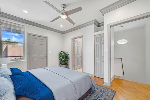 Tiny photo for 4358 S Prairie Avenue, Chicago, IL 60653 (MLS # 12524348)