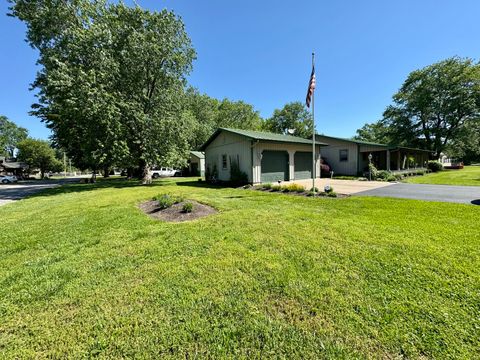 Tiny photo for 504 E Murray Street, Sesser, IL 62884 (MLS # 12629961)
