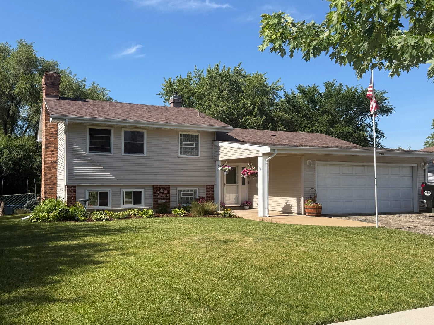790 Evergreen Lane