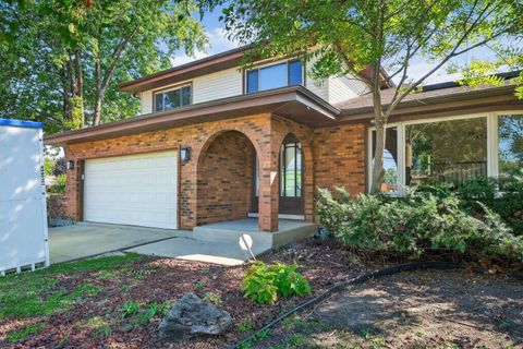 Tiny photo for 7501 Cambridge Road, Darien, IL 60561 (MLS # 12491062)