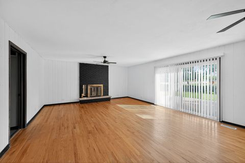 Tiny photo for 7501 Cambridge Road, Darien, IL 60561 (MLS # 12491062)