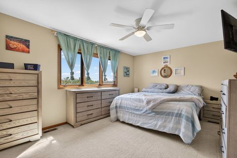 Tiny photo for 702 Longwood Court, Minooka, IL 60447 (MLS # 12629633)