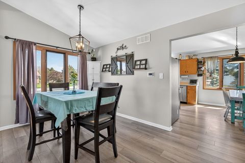 Tiny photo for 702 Longwood Court, Minooka, IL 60447 (MLS # 12629633)