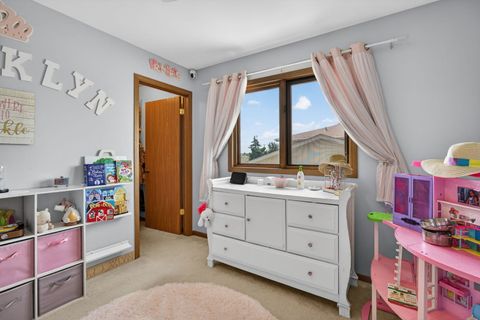 Tiny photo for 702 Longwood Court, Minooka, IL 60447 (MLS # 12629633)
