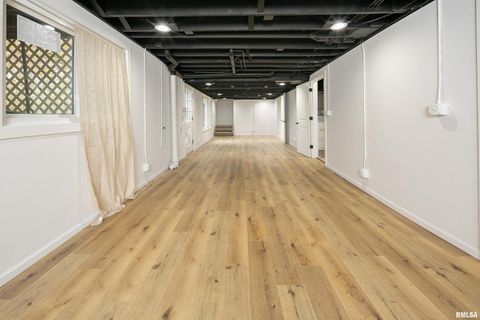 Tiny photo for 4 MAPLE Court, Colona, IL 61241 (MLS # QC4269184)