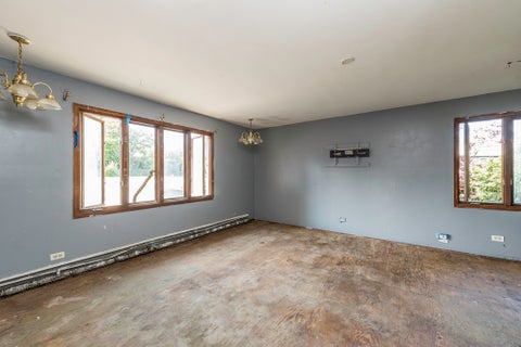 Tiny photo for 2337 N Sheridan Road, Waukegan, IL 60087 (MLS # 12746776)