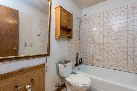 Tiny photo for 2337 N Sheridan Road, Waukegan, IL 60087 (MLS # 12746776)