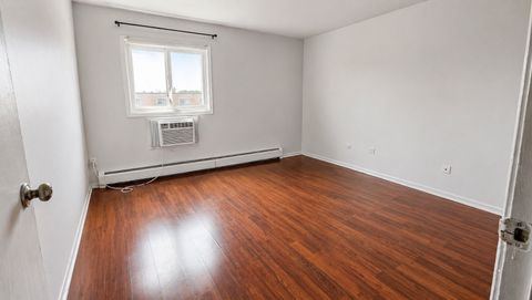 Tiny photo for 155 W Elk Trail #354, Carol Stream, IL 60188 (MLS # 12630228)