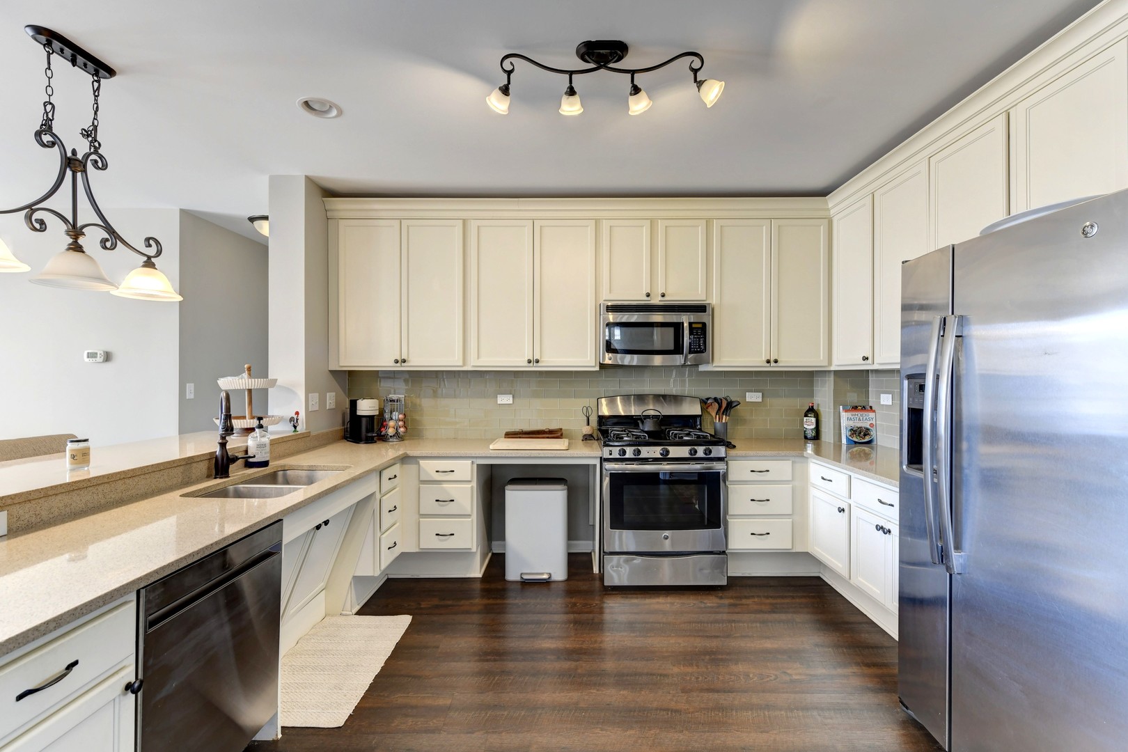 300 Village Circle 503