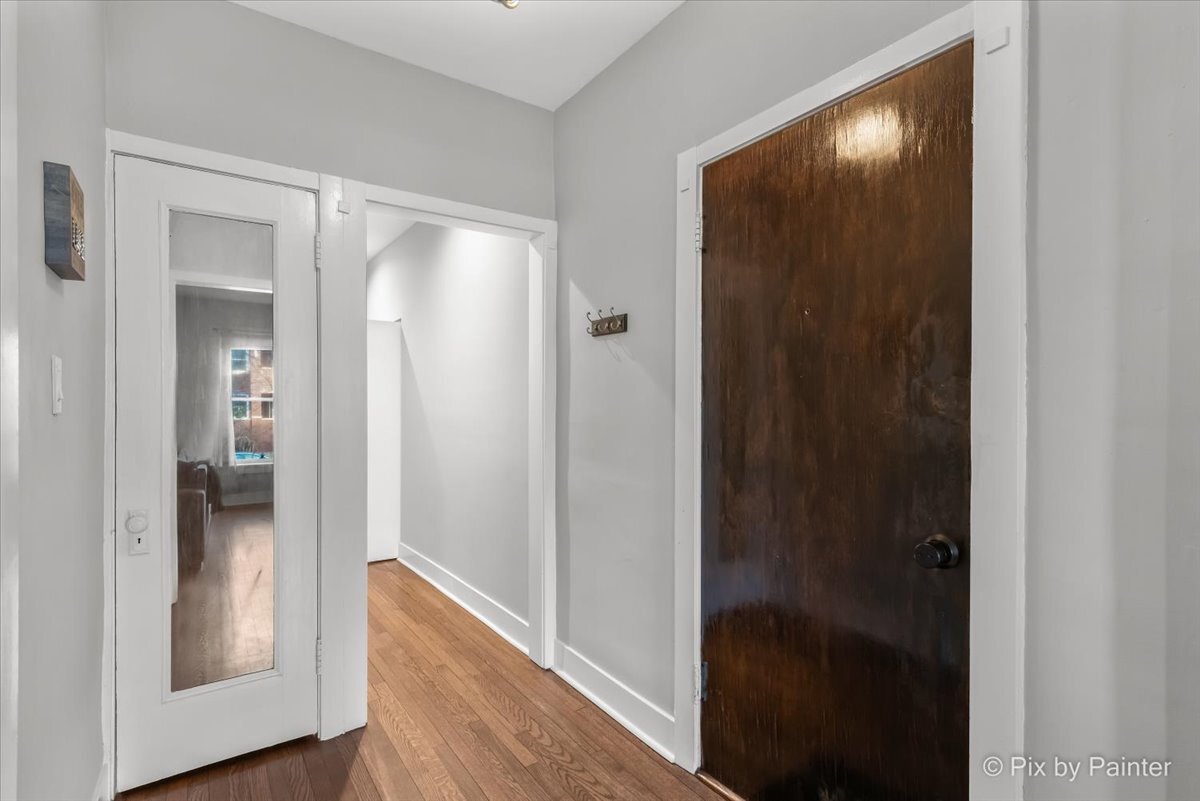 1057 W COLUMBIA Avenue 1E