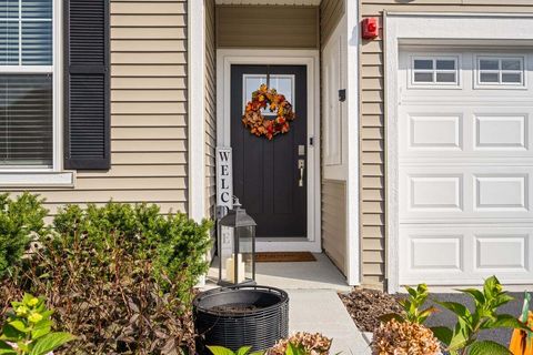 Tiny photo for 273 Ridley Street, North Aurora, IL 60542 (MLS # 12510335)