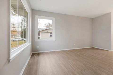 Tiny photo for 6971 Hanover Street, Hanover Park, IL 60133 (MLS # 12521606)