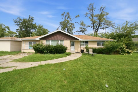 Photo of 9342 S 76th Avenue, Hickory Hills, IL 60457 (MLS # 12743257)