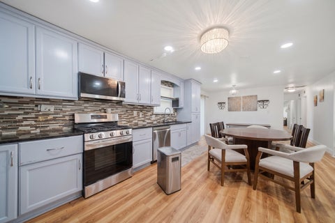 Tiny photo for 9342 S 76th Avenue, Hickory Hills, IL 60457 (MLS # 12743257)