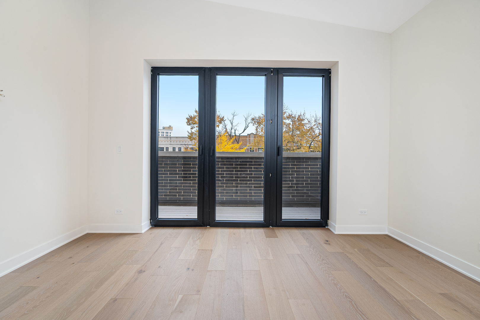 4706 N Malden Street 3North