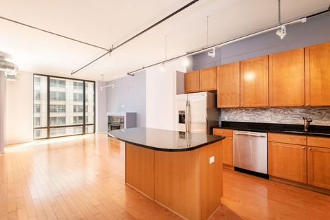 Tiny photo for 520 S State Street #808, Chicago, IL 60605 (MLS # 12541299)