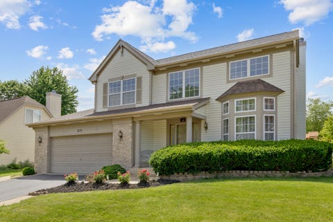 Photo of 3109 Stratton Lane, Aurora, IL 60502 (MLS # 12649145)