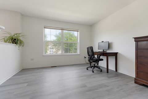 Tiny photo for 3109 Stratton Lane, Aurora, IL 60502 (MLS # 12649145)