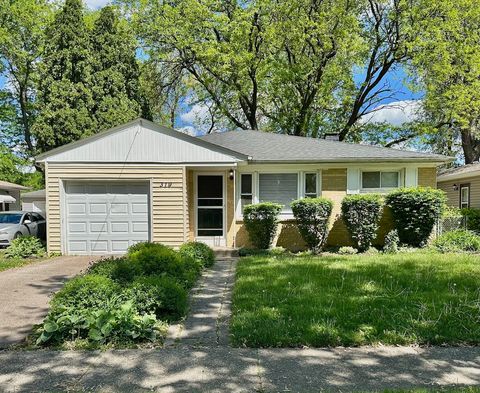 Photo of 319 Triggs Avenue, Elgin, IL 60123 (MLS # 12377566)