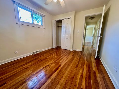 Tiny photo for 319 Triggs Avenue, Elgin, IL 60123 (MLS # 12377566)
