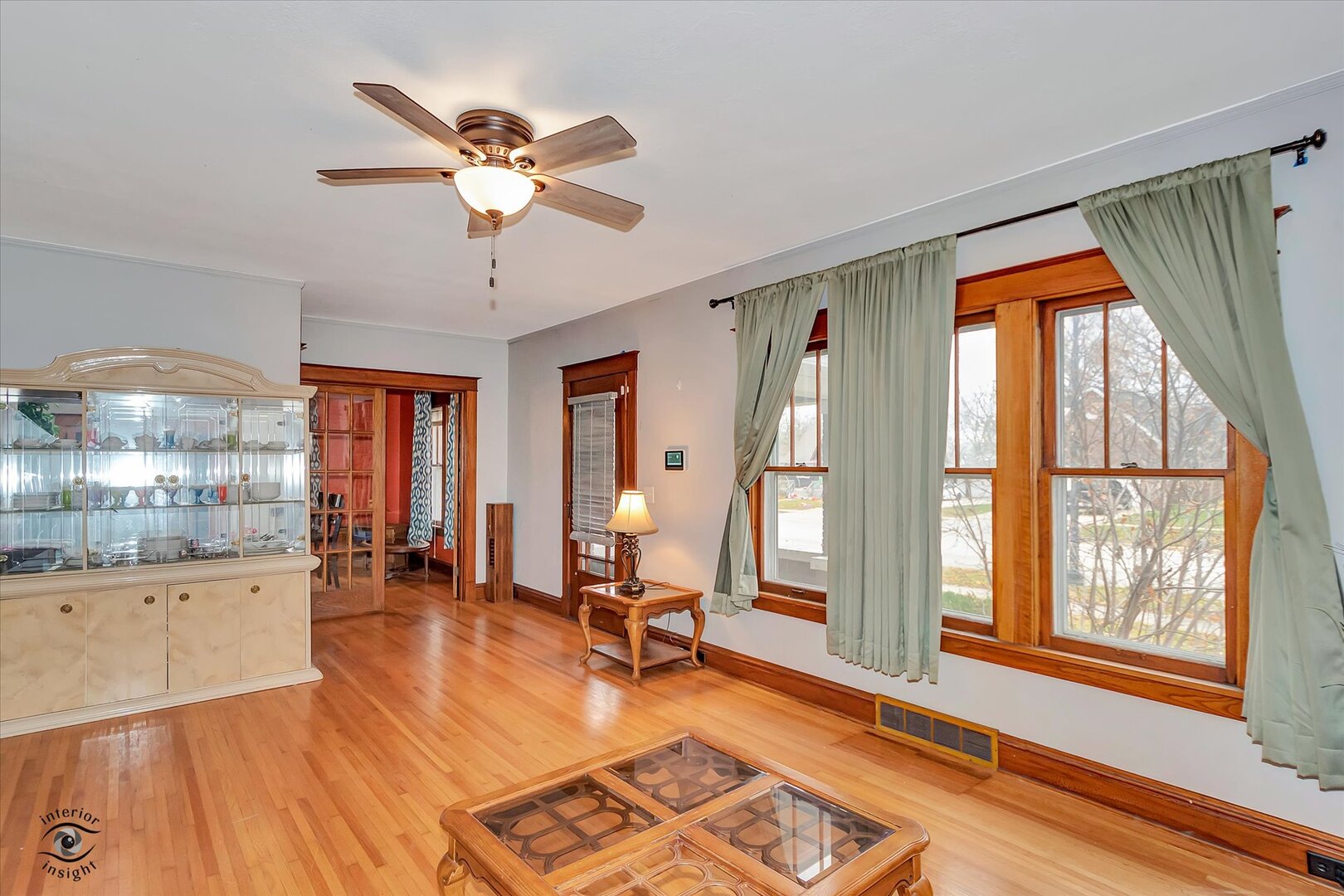 106 W Mississippi Avenue