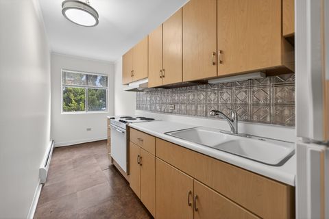 Tiny photo for 543 Burlington Avenue #204, Downers Grove, IL 60515 (MLS # 12566712)