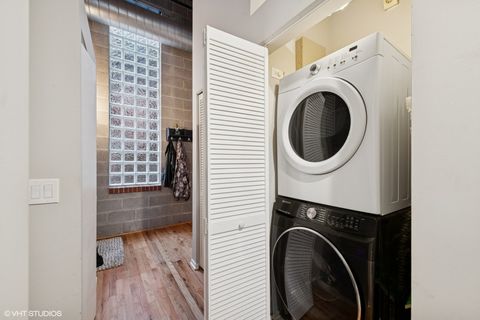 Tiny photo for 1935 N Fairfield Avenue #112, Chicago, IL 60647 (MLS # 12421200)