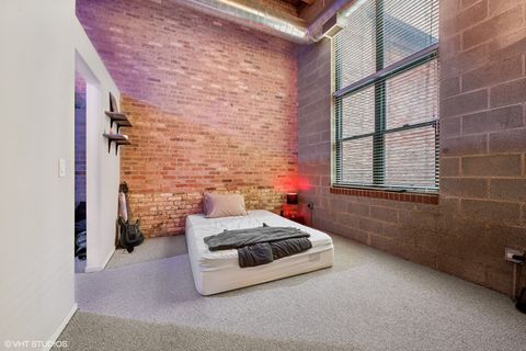 Tiny photo for 1935 N Fairfield Avenue #112, Chicago, IL 60647 (MLS # 12421200)