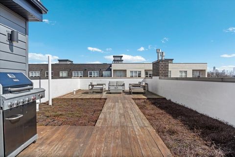Tiny photo for 2438 N Western Avenue #3, Chicago, IL 60647 (MLS # 12632277)