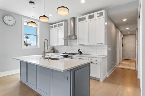 Tiny photo for 2438 N Western Avenue #3, Chicago, IL 60647 (MLS # 12632277)