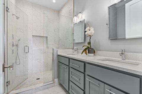 Tiny photo for 2438 N Western Avenue #3, Chicago, IL 60647 (MLS # 12632277)