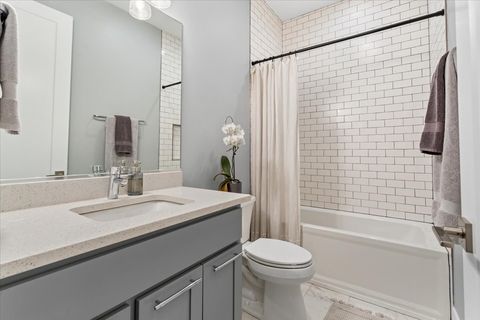 Tiny photo for 2438 N Western Avenue #3, Chicago, IL 60647 (MLS # 12632277)